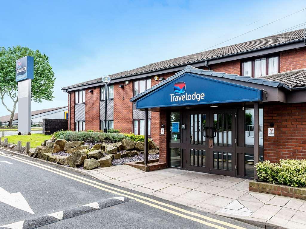 Travelodge Birmingham Dudley Екстериор снимка
